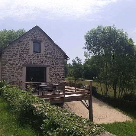 Gite Confortable A La Campagne Bort-les-Orgues Esterno foto